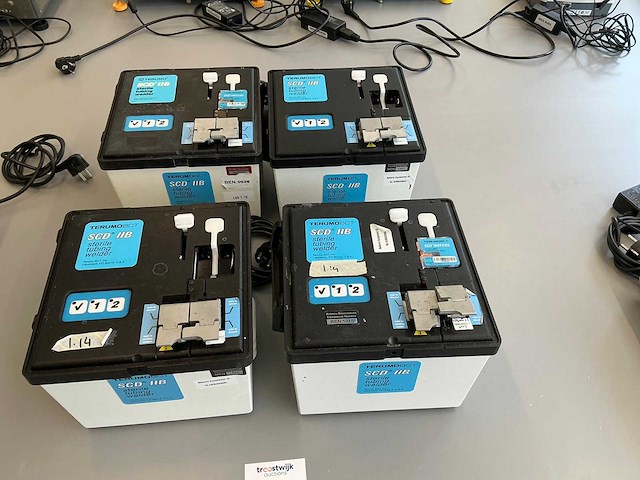 Terumo bct scd iib steriele buislasapparaat (4x) - afbeelding 1 van  3