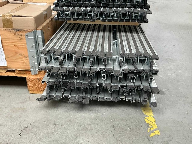 Terwa hmpr-ce-28/15-2050 fv anker rail (120x) - afbeelding 2 van  6