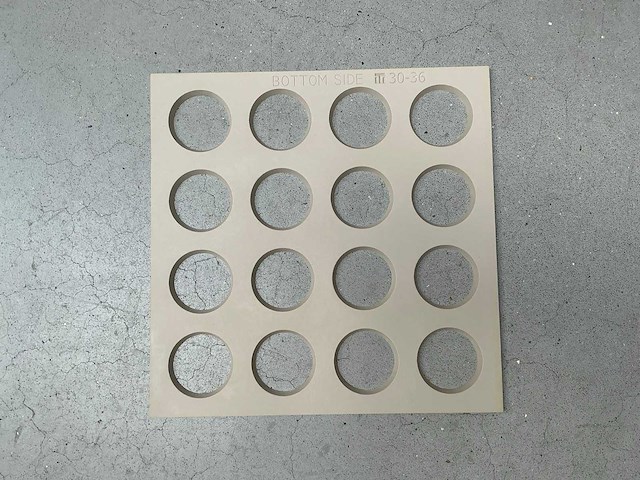 Terwa ku-cd m30-m36 polyurethaan tegelmat (82x) - afbeelding 1 van  3
