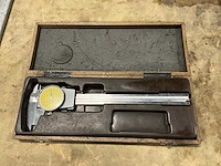 Tesa 0,02 meetklok schuifmaat - afbeelding 1 van  2