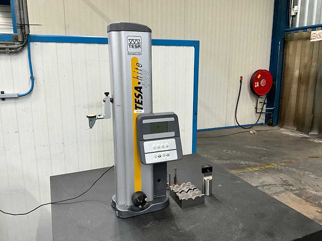 Tesa hite 400 digitale hoogtemeter - afbeelding 1 van  6