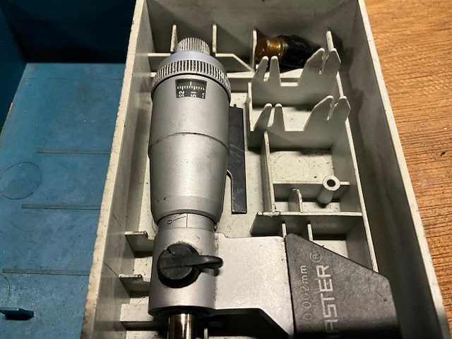 Tesa micromaster buitenmaat micrometer - afbeelding 3 van  3