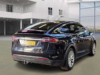 Tesla - 2017 - model x - 100d - personenauto - afbeelding 10 van  16