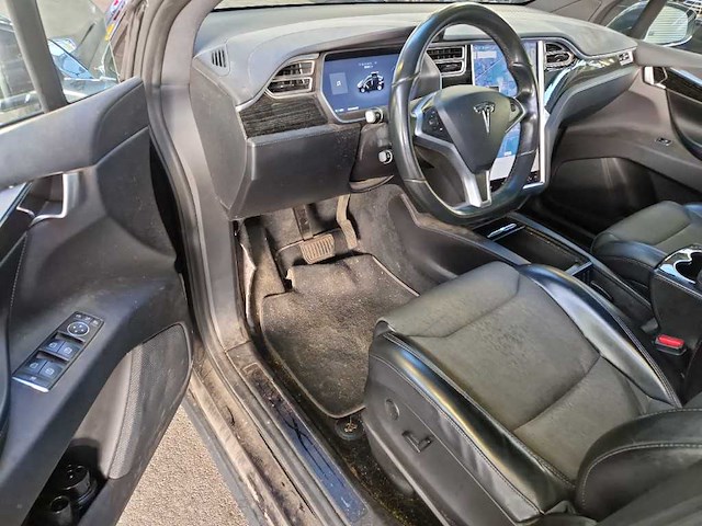 Tesla - 2017 - model x - 100d - personenauto - afbeelding 16 van  16