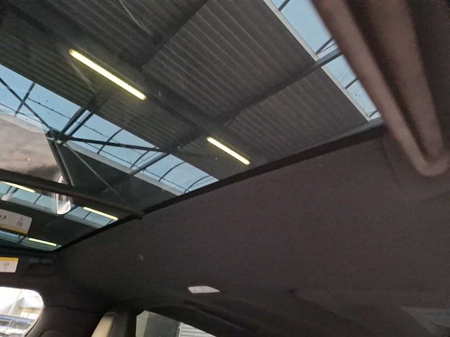 Tesla - 2017 - model x - 100d - personenauto - afbeelding 15 van  16