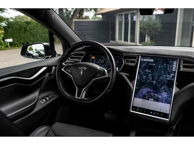 Tesla - 2017 - model x - 90d base - pr-140-b - afbeelding 10 van  46