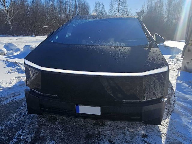 Tesla - 2024 - cybertruck - foundation model - personenauto - afbeelding 84 van  85