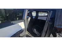 Tesla - 2024 - cybertruck - foundation model - personenauto - afbeelding 46 van  85