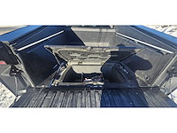 Tesla - 2024 - cybertruck - foundation model - personenauto - afbeelding 47 van  85