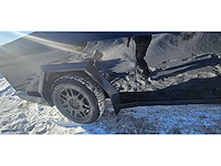 Tesla - 2024 - cybertruck - foundation model - personenauto - afbeelding 77 van  85