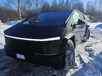Tesla - 2024 - cybertruck - foundation model - personenauto - afbeelding 5 van  85
