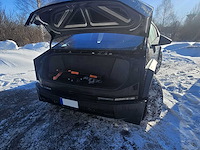 Tesla - 2024 - cybertruck - foundation model - personenauto - afbeelding 6 van  85