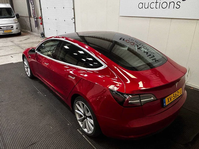 Tesla - model 3 - long range awd 75kwh - car - 2019 - afbeelding 27 van  31