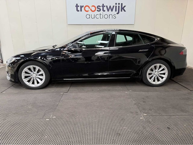 Tesla - model s - 75d - personenauto - 2018 - afbeelding 5 van  9