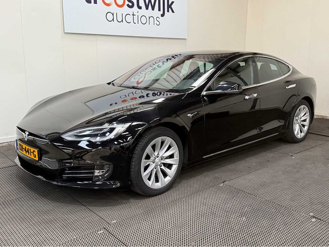Tesla - model s - 75d - personenauto - 2018 - afbeelding 1 van  29