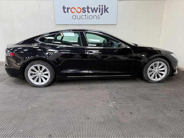 Tesla - model s - 75d - personenauto - 2018 - afbeelding 25 van  29