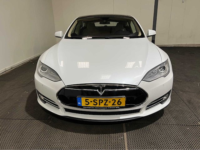 Tesla - model s - 85 - free supercharge - personenauto - 2013 - afbeelding 23 van  28