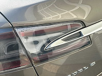 Tesla - model s - 85d base - car - 2016 free supercharge sc01 - afbeelding 24 van  39