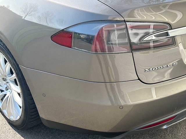 Tesla - model s - 85d base - car - 2016 free supercharge sc01 - afbeelding 25 van  39