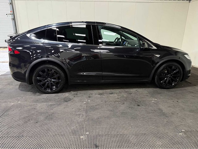 Tesla - model x - 6 zitter - free supercharge for life - personenauto - 2016 - afbeelding 24 van  27