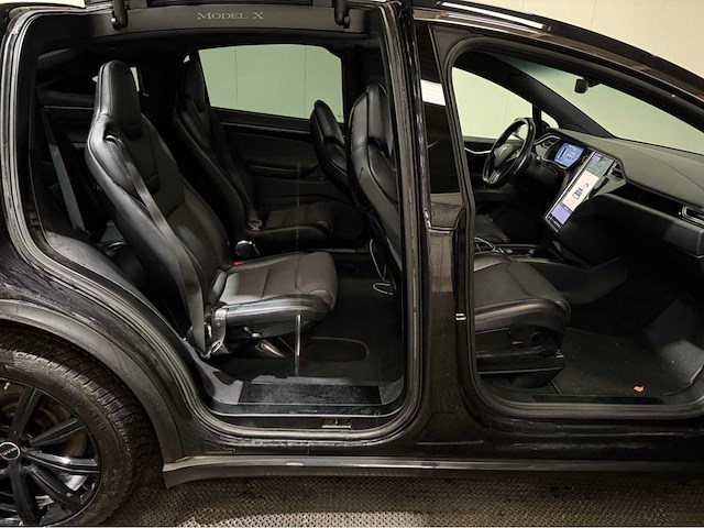 Tesla - model x - 6 zitter - free supercharge for life - personenauto - 2016 - afbeelding 8 van  27