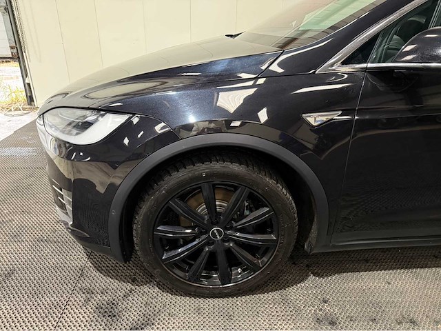 Tesla - model x - 6 zitter - free supercharge for life - personenauto - 2016 - afbeelding 16 van  27