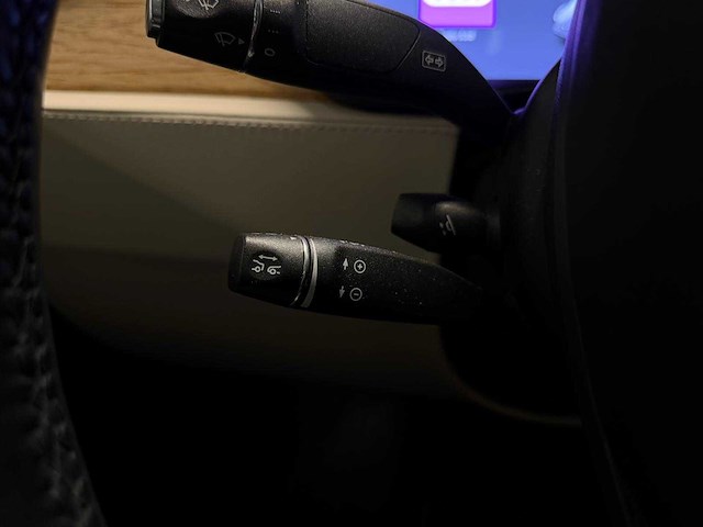 Tesla - model x - 75d base 6p. - car - 2019|zv-121-k|iaw - afbeelding 6 van  9