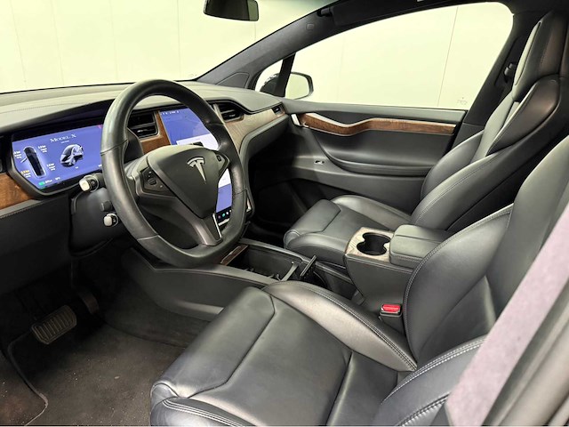 Tesla - model x - long range 6p. - personenauto - 2019 - afbeelding 15 van  37
