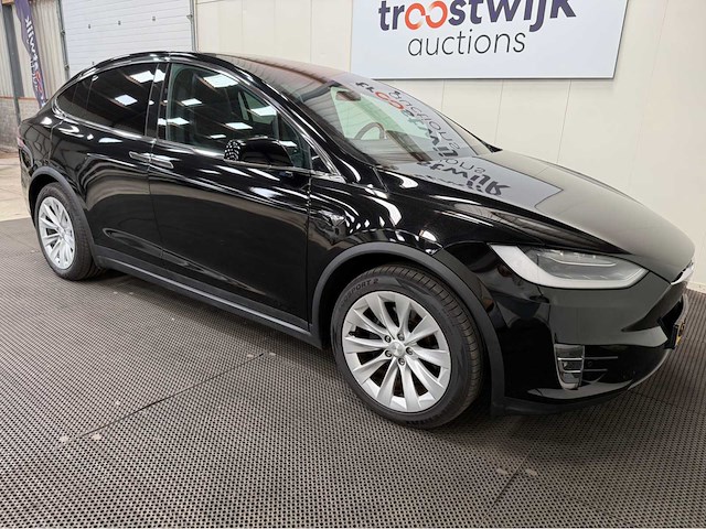 Tesla - model x - long range 6p. - personenauto - 2019 - afbeelding 7 van  37