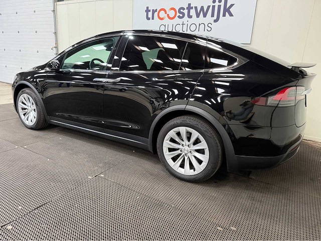 Tesla - model x - long range 6p. - personenauto - 2019 - afbeelding 32 van  37
