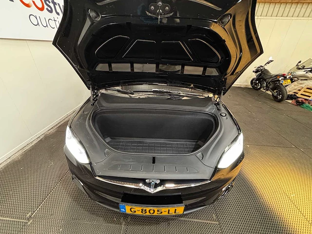Tesla - model x - performance ludicr. - performance ludicrous - car - 2019 - afbeelding 11 van  40