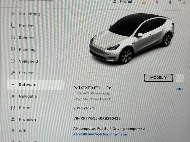 Tesla - model y - long range awd 75kwh - car - 2023 - afbeelding 13 van  33