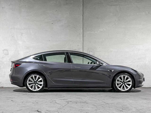 Tesla model 3 long range awd 75 kwh 351pk 2019 (origineel-nl+1e eigenaar), g-945-xh - afbeelding 2 van  40