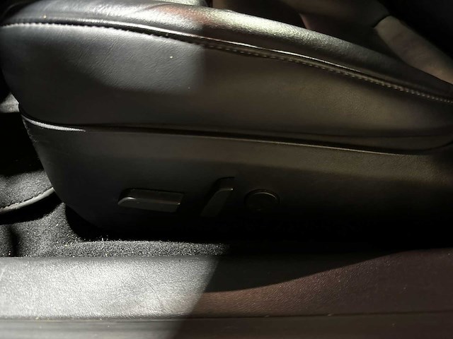 Tesla model 3 long range awd 75 kwh 351pk 2019 (origineel-nl+1e eigenaar), g-945-xh - afbeelding 15 van  40