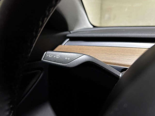 Tesla model 3 long range awd 75 kwh 351pk 2019 (origineel-nl+1e eigenaar), g-945-xh - afbeelding 18 van  40