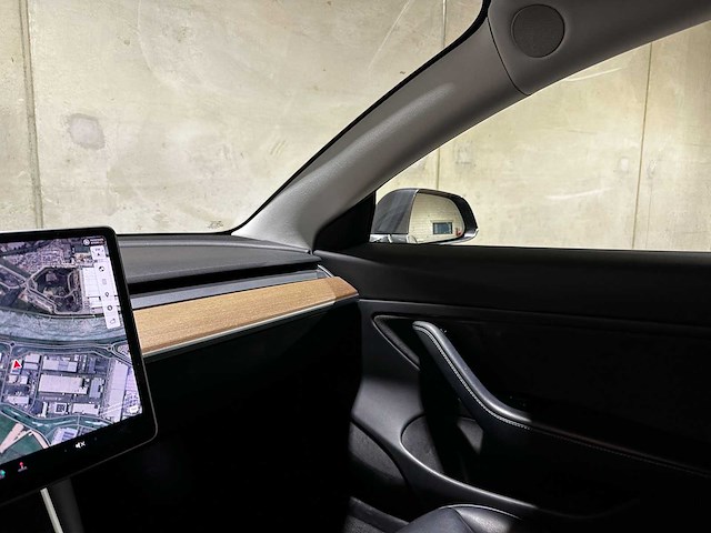 Tesla model 3 long range awd 75 kwh 351pk 2019 (origineel-nl+1e eigenaar), g-945-xh - afbeelding 24 van  40