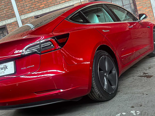 Tesla model 3 long range awd 75kwh 441pk 2019, g-003-lt - afbeelding 4 van  43
