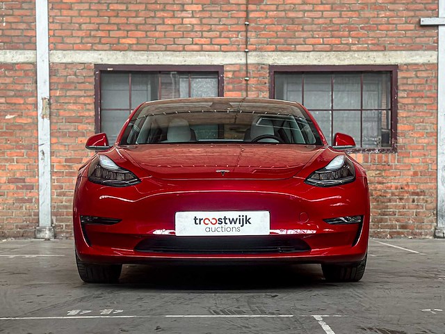 Tesla model 3 long range awd 75kwh 441pk 2019, g-003-lt - afbeelding 34 van  43