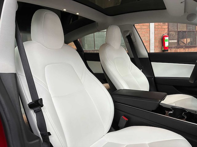 Tesla model 3 long range awd 75kwh 441pk 2019, g-003-lt - afbeelding 37 van  42