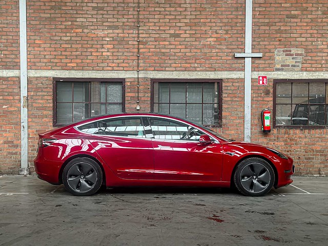 Tesla model 3 long range awd 75kwh 441pk 2019, g-003-lt - afbeelding 42 van  42