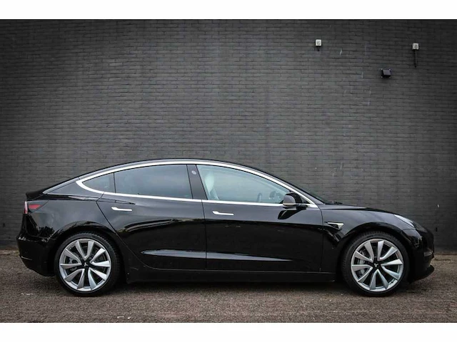 Tesla model 3 long range awd 75kwh, xp-746-f - afbeelding 11 van  18