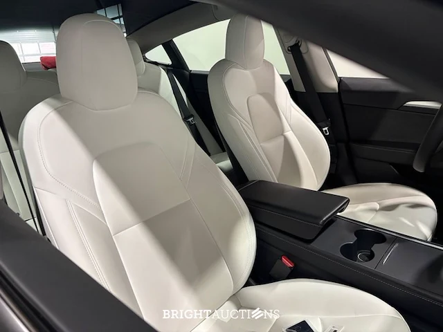 Tesla model 3 long range dual motor awd 75 kwh 351pk 2021 (origineel-nl), n-541-rr - afbeelding 27 van  40
