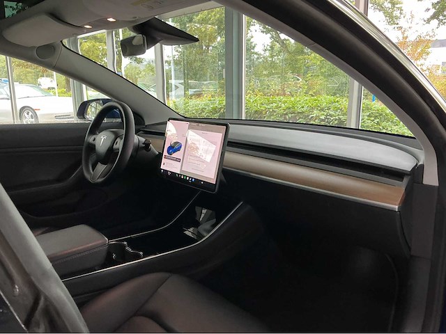 Tesla model 3 performance | 513 pk | awd | dual motor | performance technology | exclusieve elektrische sportsedan - afbeelding 7 van  29