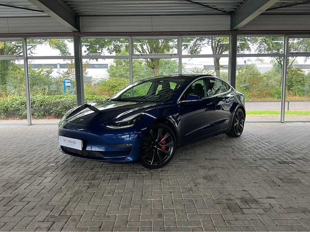 Tesla model 3 performance | 513 pk | awd | dual motor | performance technology | exclusieve elektrische sportsedan - afbeelding 1 van  29