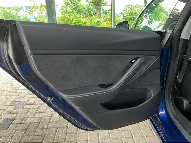 Tesla model 3 performance | 513 pk | awd | dual motor | performance technology | exclusieve elektrische sportsedan - afbeelding 17 van  29