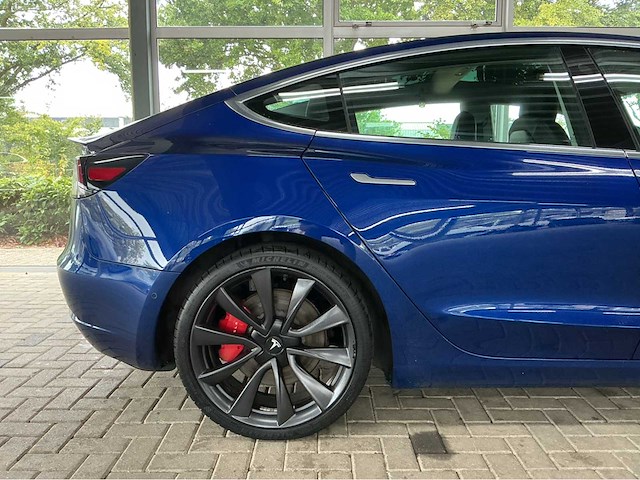 Tesla model 3 performance | 513 pk | awd | dual motor | performance technology | exclusieve elektrische sportsedan - afbeelding 26 van  29