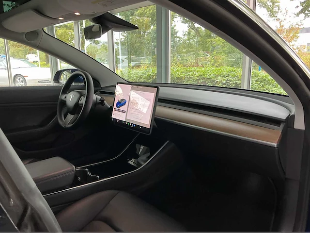 Tesla model 3 performance | 513 pk | awd | dual motor | performance technology | exclusieve elektrische sportsedan - afbeelding 7 van  29