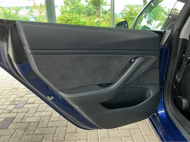 Tesla model 3 performance | 513 pk | awd | dual motor | performance technology | exclusieve elektrische sportsedan - afbeelding 17 van  29