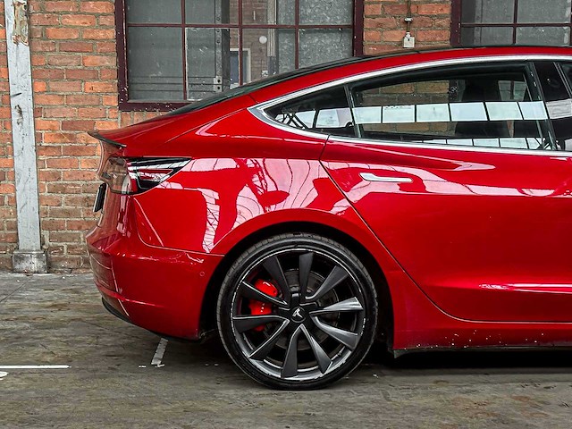 Tesla model 3 performance awd 75 kwh 462pk 2019 (origineel-nl + 1e eigenaar), g-786-xk - afbeelding 2 van  42