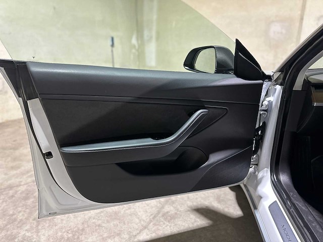 Tesla model 3 performance awd 75 kwh 513pk 2019 (origineel-nl), g-529-gh - afbeelding 15 van  26